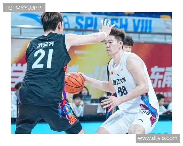 厦门大学在激战中小胜广东工大郑博文李元双双发威助球队取得胜利